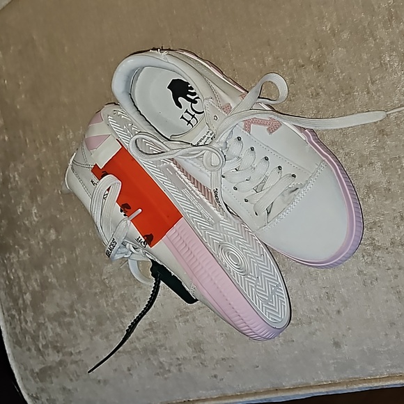 Off White sneakers authentic NWT size 37 - Picture 12 of 12